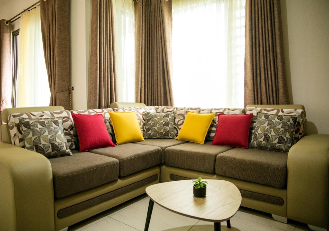 Luxury 2 Bedroom Apartment With Pool - Close To Flic-En-Flac Beach Экстерьер фото