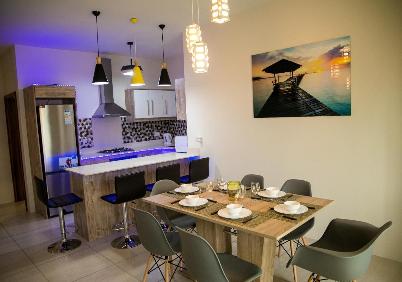 Luxury 2 Bedroom Apartment With Pool - Close To Flic-En-Flac Beach Экстерьер фото