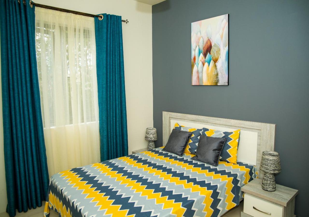 Luxury 2 Bedroom Apartment With Pool - Close To Flic-En-Flac Beach Экстерьер фото