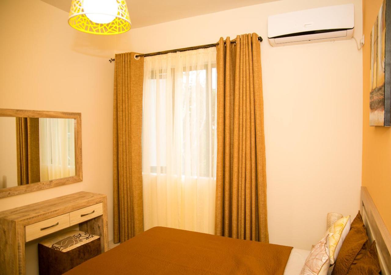 Luxury 2 Bedroom Apartment With Pool - Close To Flic-En-Flac Beach Экстерьер фото